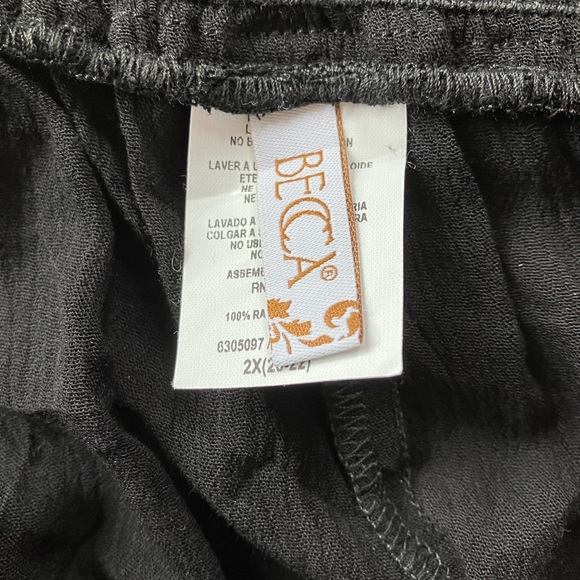 Becca ETC by Rebecca Virtue, Becca Plus Modern Muse Cover-Up, Wrap Pants. - Picture 5 of 10